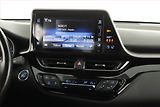 Toyota C-HR (2018) Selection 1.8 Hybrid - náhled 12