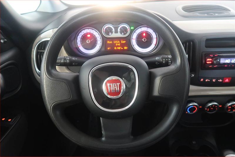 Fiat 500L (2015) 1.4 16V - fotka 15 z 15