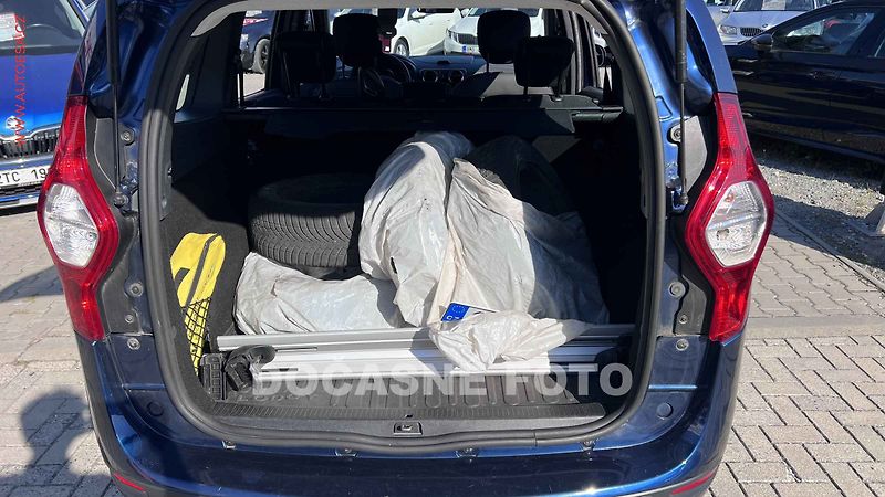 Dacia Lodgy (2018) 1.2TCe, 1.maj,ČR, Arctica - fotka 4 z 4