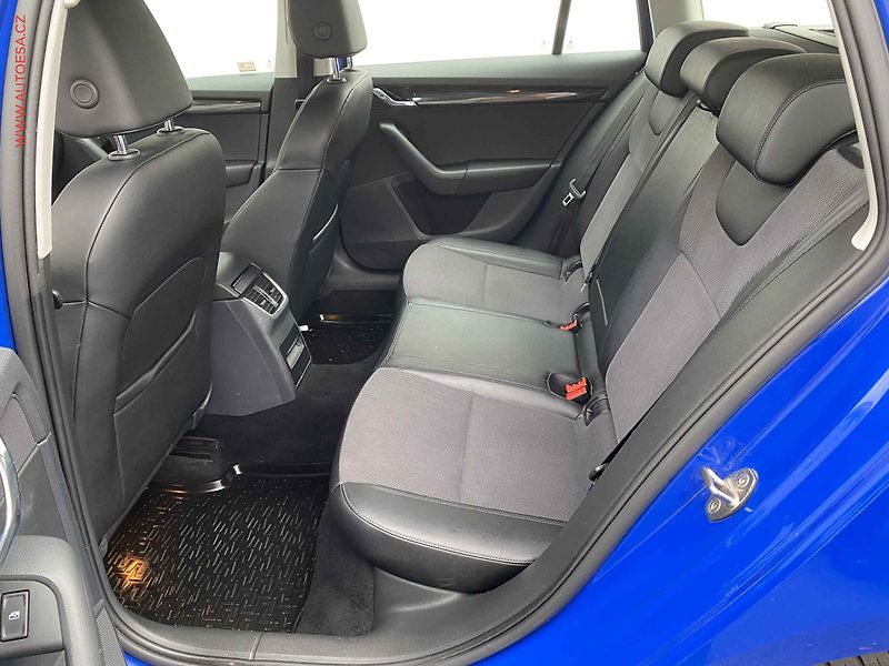 Škoda Octavia (2019) 1.5 TSi G-TEC, 2.maj,ČR - fotka 10 z 18