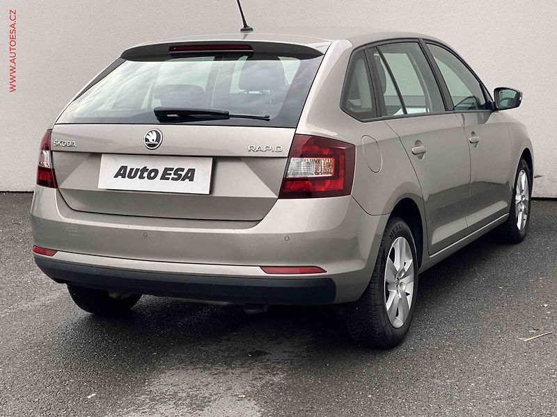 Škoda Rapid (2017) 1.0TSi, ČR, servis.kniha, AC - fotka 4 z 16