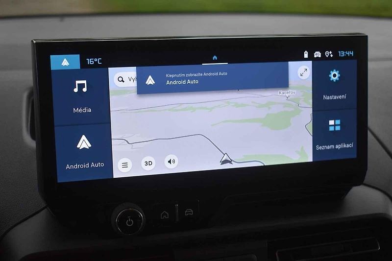 Modernizovaný Citroën Berlingo je opět výborné prostorné rodinné auto