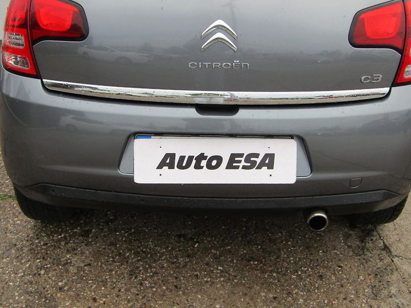 Citroën C3 (2010) 1.6VTi, AC, tempo, park.asist - fotka 18 z 20