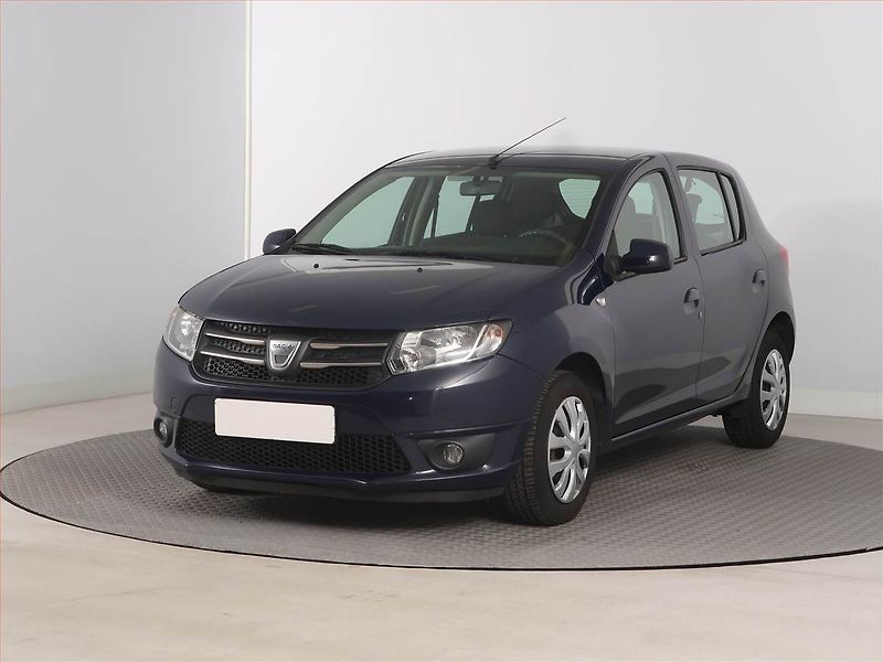 Dacia Sandero (2013) 1.2 16V, nová STK, zamluveno - fotka 2 z 13