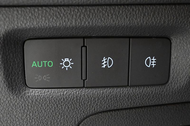 Škoda Octavia 2,0 TDI 110 kW DSG Style Záruk - fotka 27 z 33