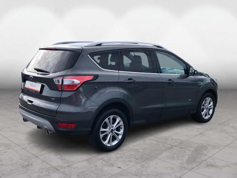 Ford Kuga 2.0 TDCi - fotka 2 z 29