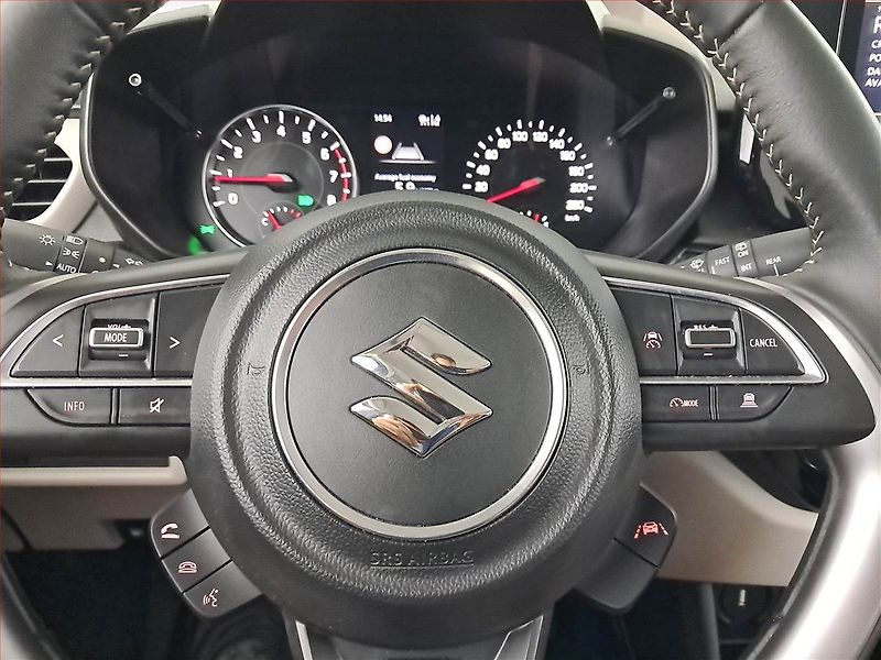 Suzuki Swift (2025) 1.2, ČR,1.maj, Serv.kniha - fotka 17 z 21