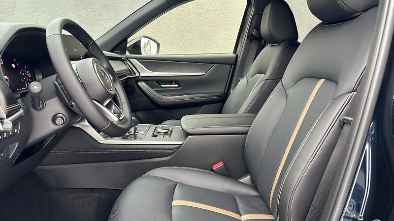 Mazda CX-60 (2026) 2.5 PHEV Homura + Pakety - fotka 6 z 27