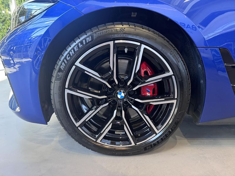 BMW Řada 4 420d xDrive Gran Coupe M-Sport - fotka 5 z 27