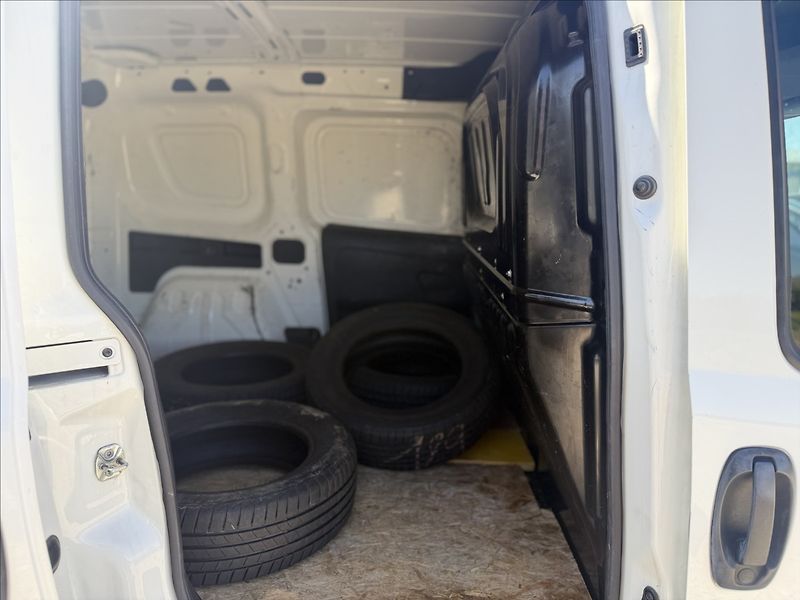 Fiat Dobló JTD 70kW KLIMA - fotka 20 z 27