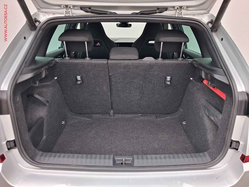Škoda Kamiq (2021) 1.0 TSi, ČR, Monte Carlo - fotka 7 z 21