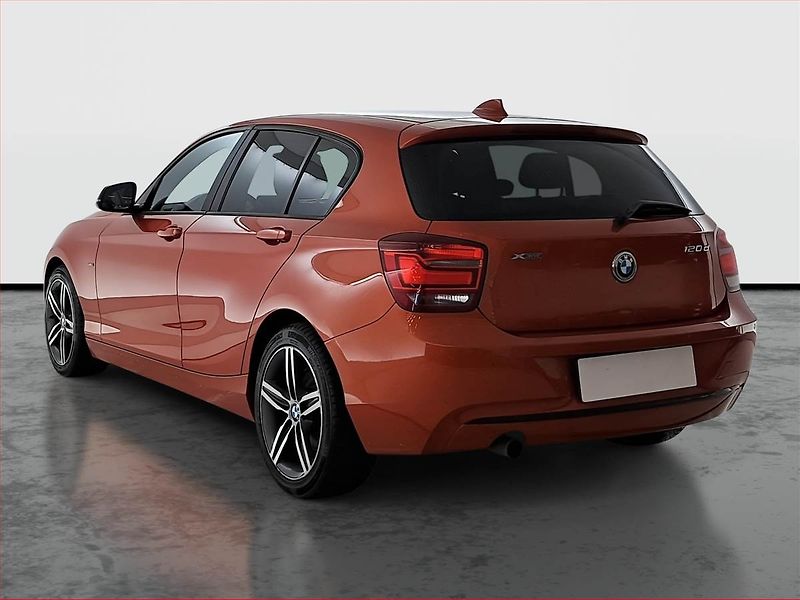 BMW Řada 1 (2013) 120d xDrive, 4X4, Tempomat - fotka 4 z 21