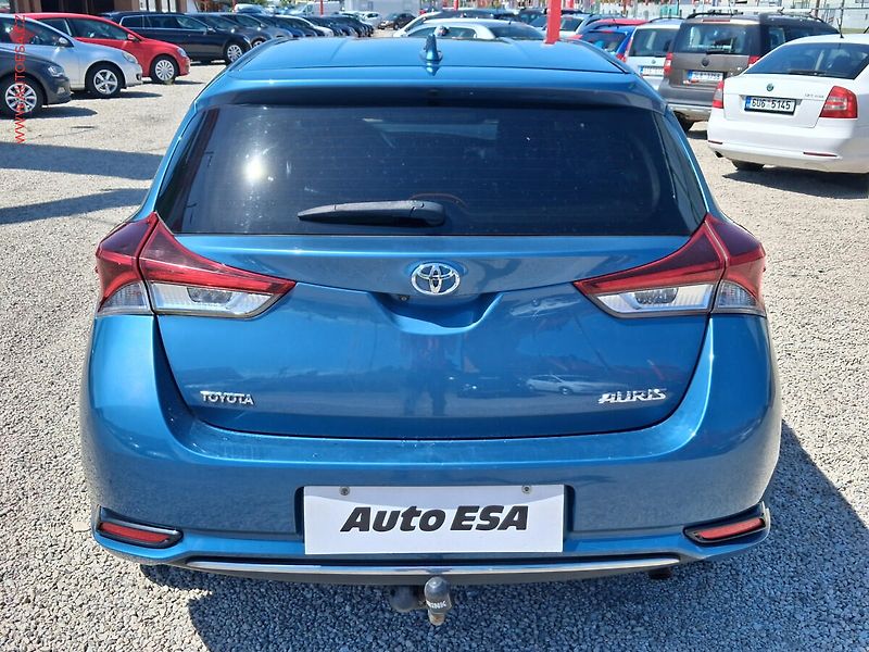 Toyota Auris (2017) 1.6i, 1.maj,ČR, AC, TZ, bixen - fotka 5 z 23