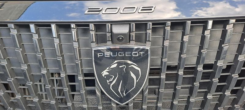 Peugeot 2008 (2024) ALLURE Hybrid 136 e-DCS6 - fotka 9 z 19