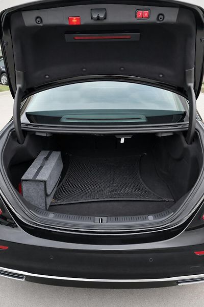 Mercedes-Benz Třídy E (2019) - fotka 3 z 12