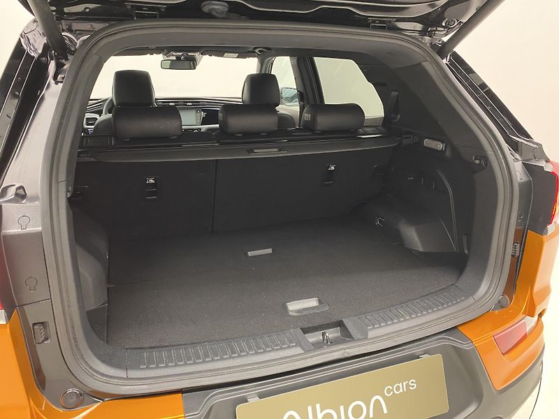 SsangYong Korando 1.5 T-GDI PREMIUM REZERVACE - fotka 6 z 38