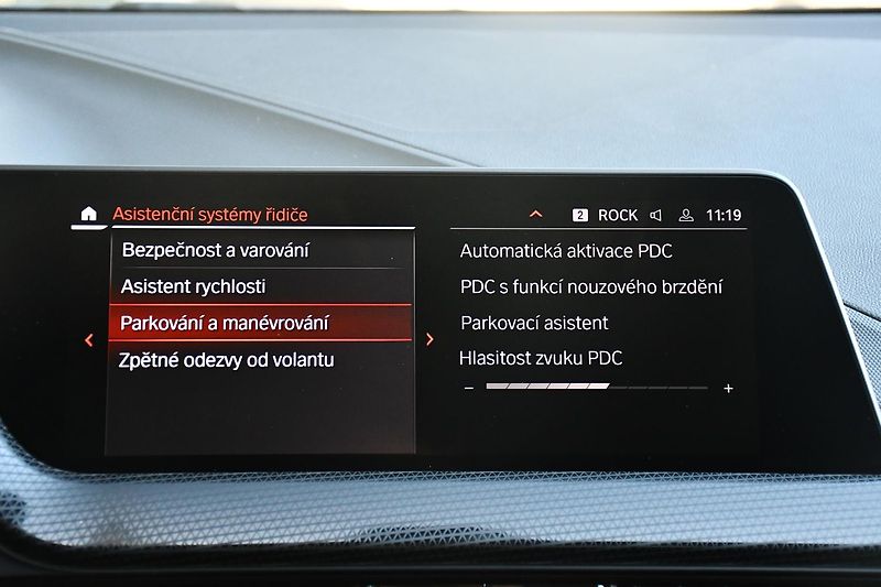 BMW Řada 2 218d NAVI KAMERA 1.M ČR - fotka 35 z 41