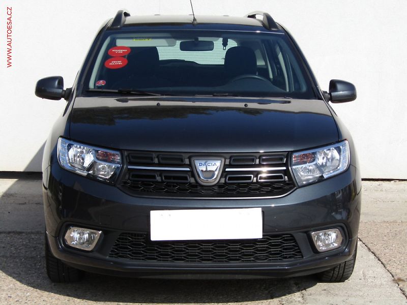 Dacia Logan (2019) 1.0, Essential - fotka 2 z 3