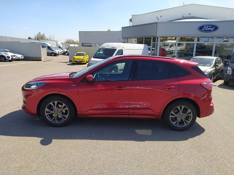 Ford Kuga (2022) 1.5 EcoBoost 110kW ST-LINE X - fotka 2 z 17