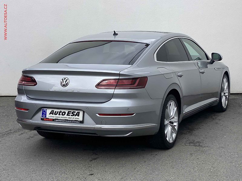 Volkswagen Arteon (2017) 2.0 TDi, Elegance, DSG, šíbr - fotka 4 z 20