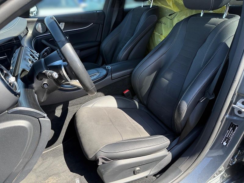 Mercedes-Benz Třídy E (2022) 220d 147kW 4M CZ DPH - fotka 7 z 11