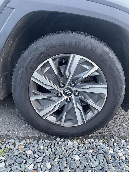 Hyundai Tucson (2023) 1,6 T-GDI 4x4 132 kW MHEV - fotka 28 z 28