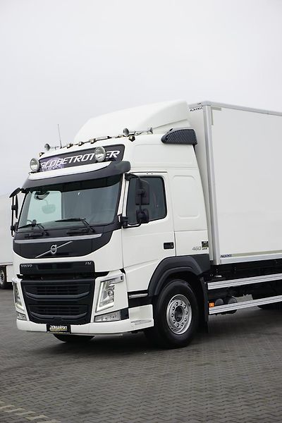 Volvo FM (2016) 460 / E 6 / IZOTERMA + WINDA / - fotka 21 z 45