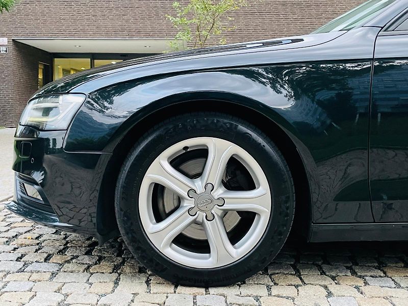 Audi A4 2.0TDI VÝHŘEV SENZORY SERVISKA - fotka 48 z 49