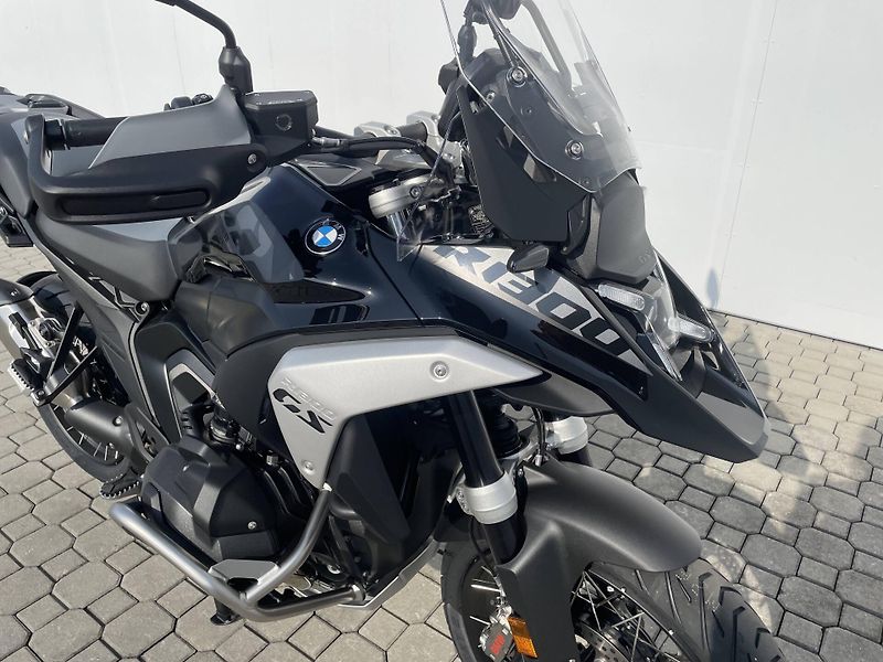 BMW (2026) R 1300 GS - fotka 4 z 12