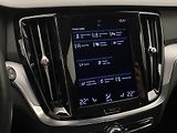 Volvo V60 D3 MOMENTUM AUT REZERVACE - náhled 33