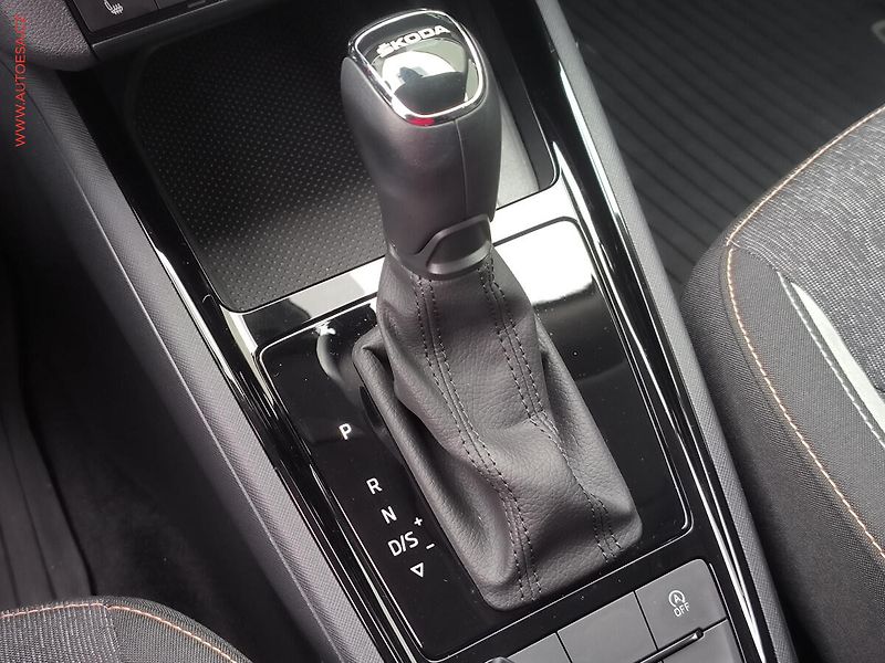 Škoda Kamiq (2021) 1.0 TSi, 2.maj,ČR, Style, DSG - fotka 18 z 25