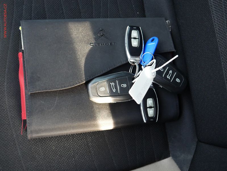 Citroën C4 Picasso (2013) 1.6 HDi, Klima - fotka 19 z 19