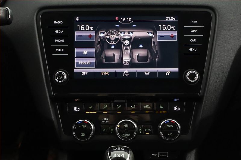 Škoda Octavia (2019) Style 2.0 TSI, 4X4, Automat - fotka 15 z 17