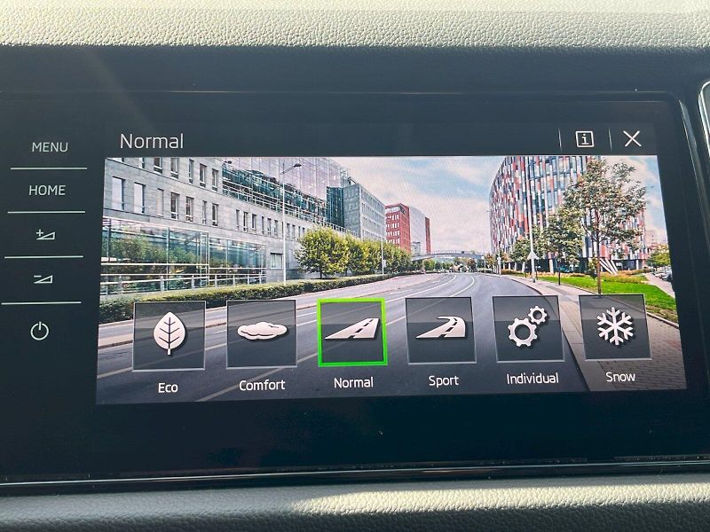 Škoda Kodiaq (2019) 2,0 TDI 140kW DSG L&K 4x4 - fotka 20 z 35