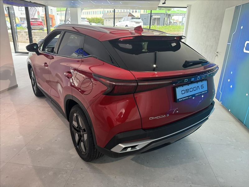 Omoda 5 (2026) 1,6 TGDi PREMIUM FACELIFT - fotka 4 z 11