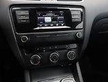 Škoda Octavia (2016) 1.6 TDI, Tempomat - náhled 9