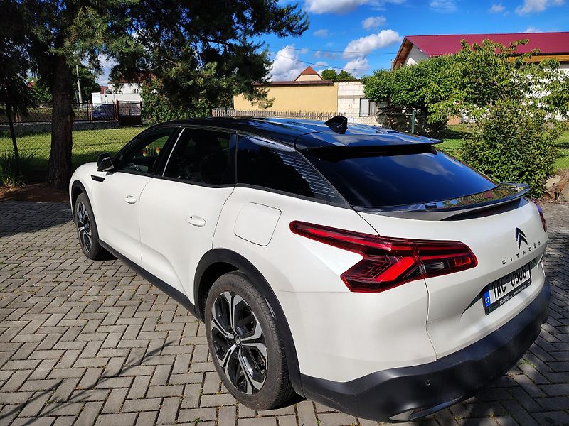 Citroën C5 X (2023) - fotka 30 z 30