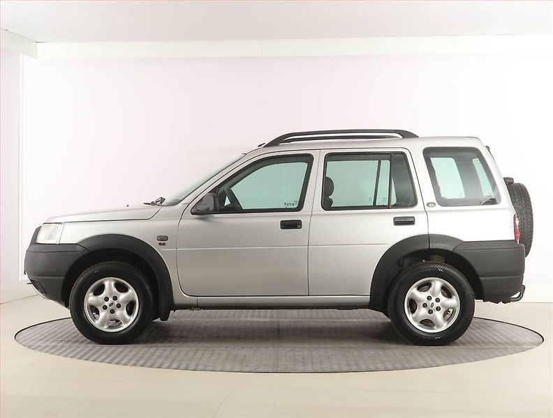 Land Rover Freelander (2003) 2.0 TD4, 4X4, Tažné - fotka 3 z 18