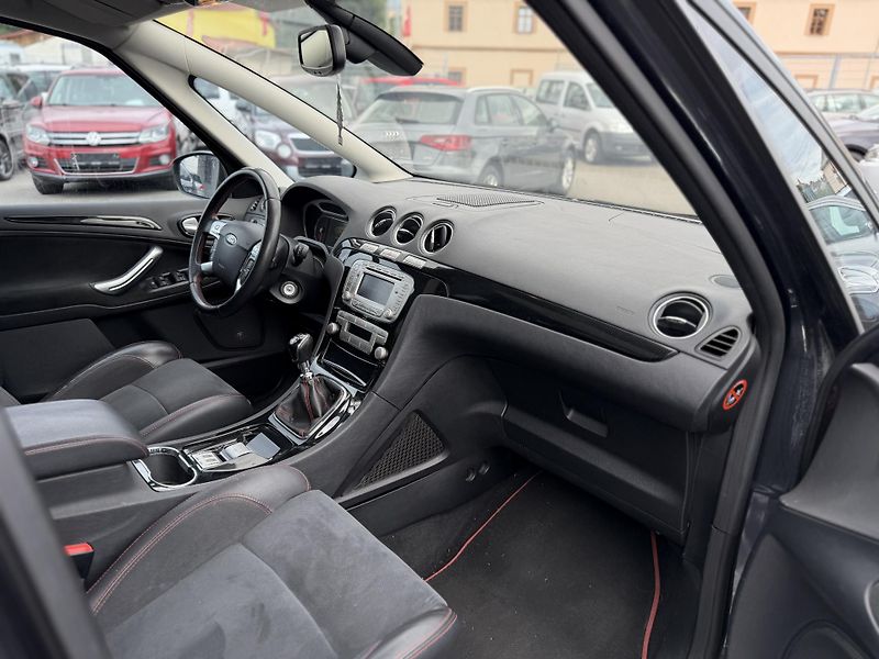 Ford S-MAX TITANIUM-S - fotka 11 z 15