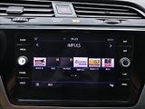 Volkswagen Touran 2,0 TDI 110kW DSG LED 1.Maj. - náhled 21