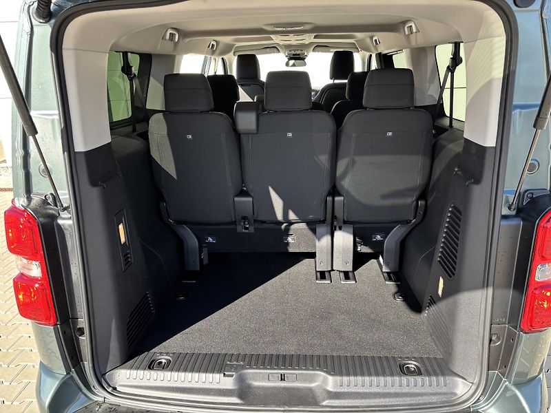 Toyota ProAce Verso (2026) L2 FAMILY 8S 2,2D AT  - fotka 9 z 14