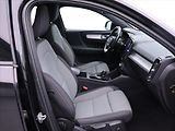 Volvo XC40 2,0 B3 120kW Core DCT CZ Záruk - náhled 13