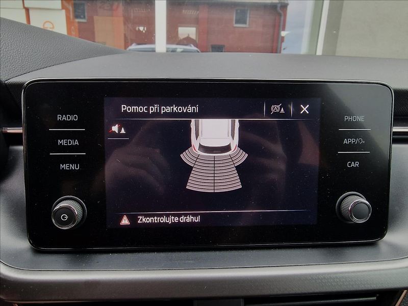 Škoda Kamiq 1.0TSI CNG Style,REZERVACE - fotka 27 z 50