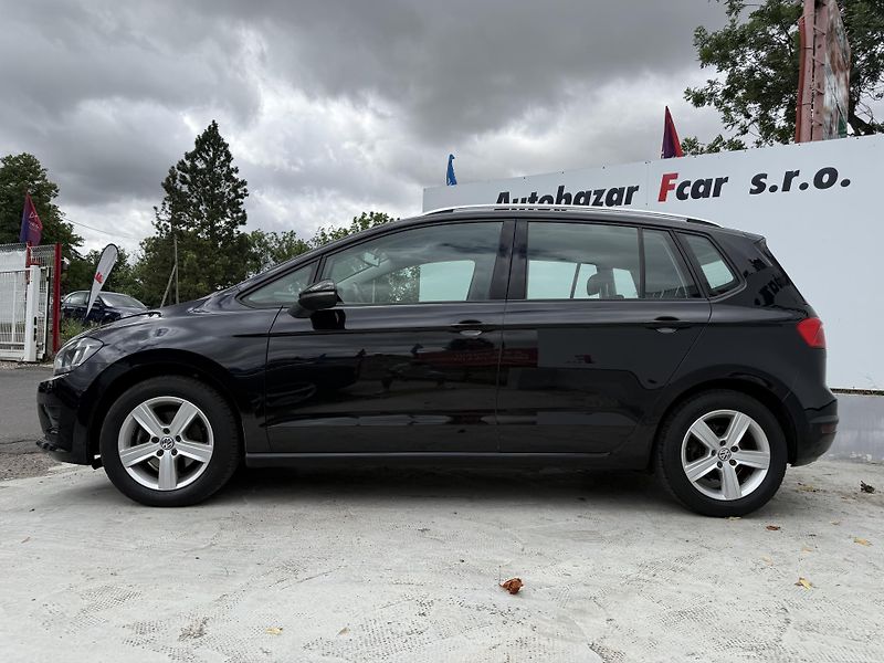 Volkswagen Golf Sportsvan (2015) 1.2 TSI plná ser. historie - fotka 4 z 37