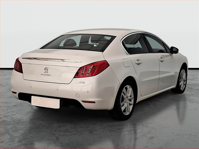 Peugeot 508 (2013) 2.0 HDi, Navi, Tempomat - fotka 5 z 19