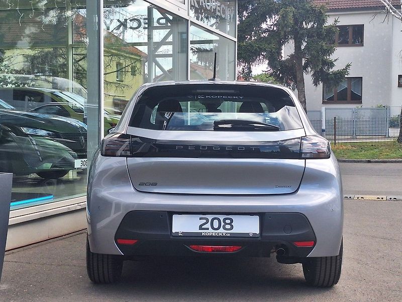 Peugeot 208 (2026) BUSINESS 1.2 TURBO 100k MAN6 - fotka 5 z 19