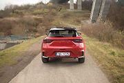 Hybridní pohon potěší skvělou spotřebou i příjemnou dynamikou.