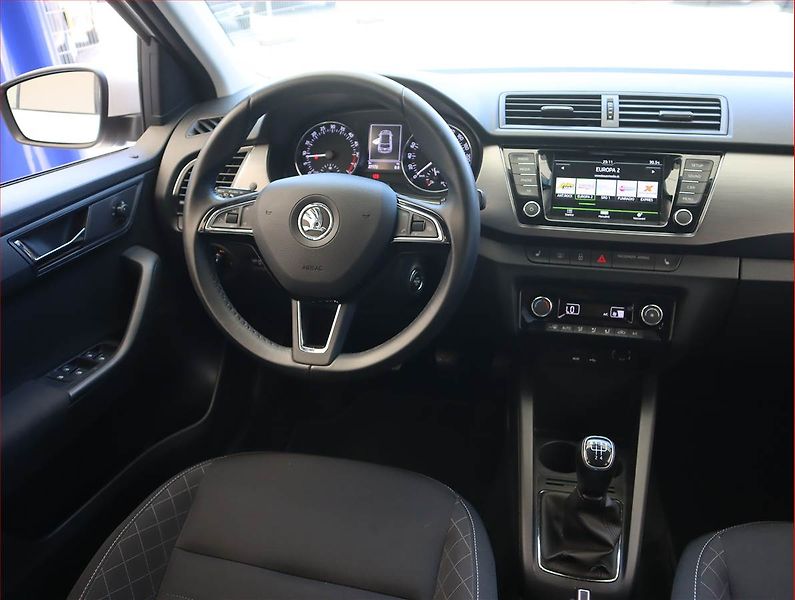 Škoda Fabia (2017) Style 1.4 TDI, Serv.kniha - fotka 7 z 19