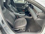 Mercedes-Benz Třídy A A 200d AMG line - náhled 10