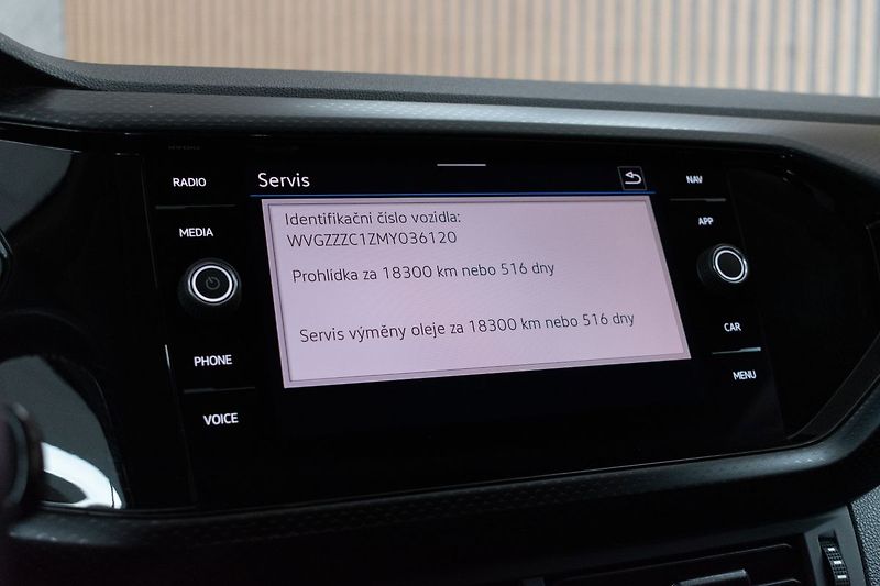 Volkswagen T-Cross 1.0 TSI 81kW KAMERA*ACC*BLIS* - fotka 28 z 38
